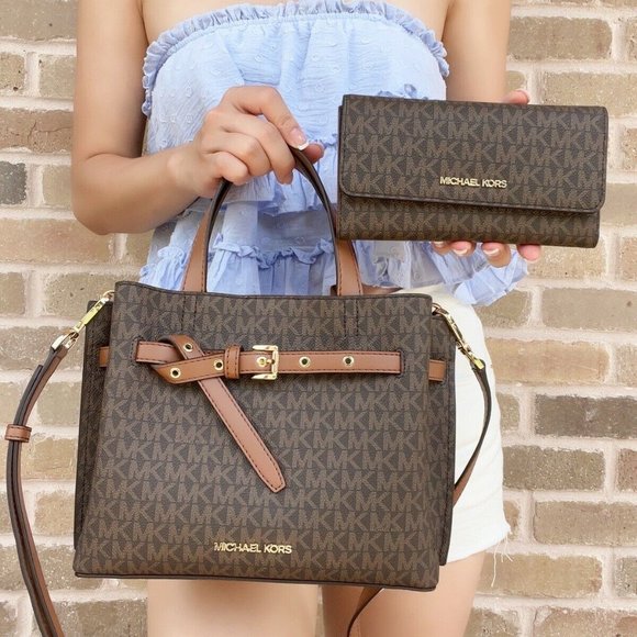 Michael Kors Handbags - NWT Michael Kors Handbag & Wallet Set💕Gaby'sbags